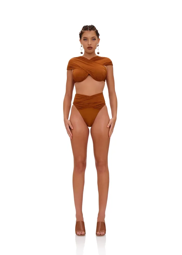 Hot Andrea Iyamah Ubu Bikini-Sand