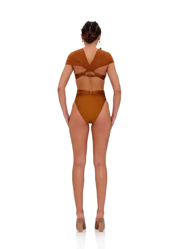 Hot Andrea Iyamah Ubu Bikini-Sand