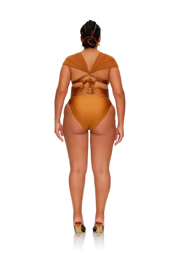 Hot Andrea Iyamah Ubu Bikini-Sand